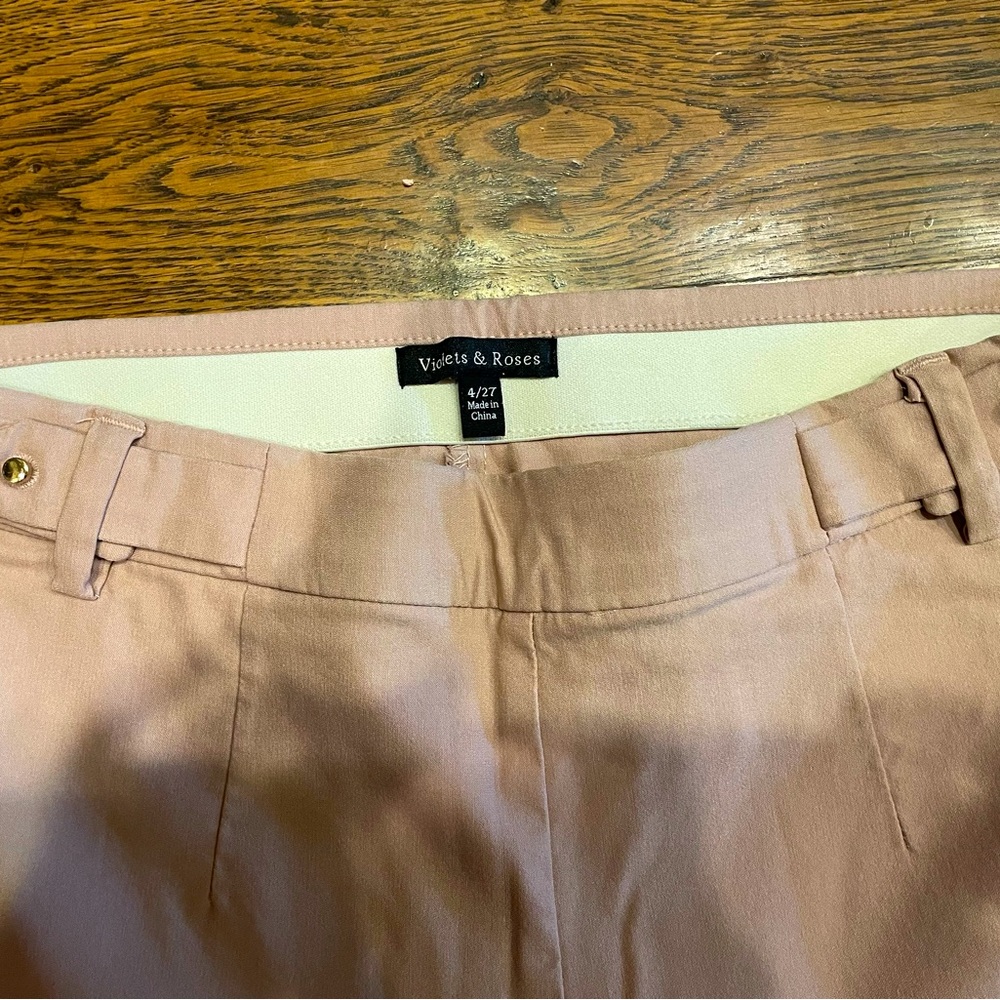 Violets & Roses brand coral colored dress pants. Size 4/27. - Picture 3 of 4